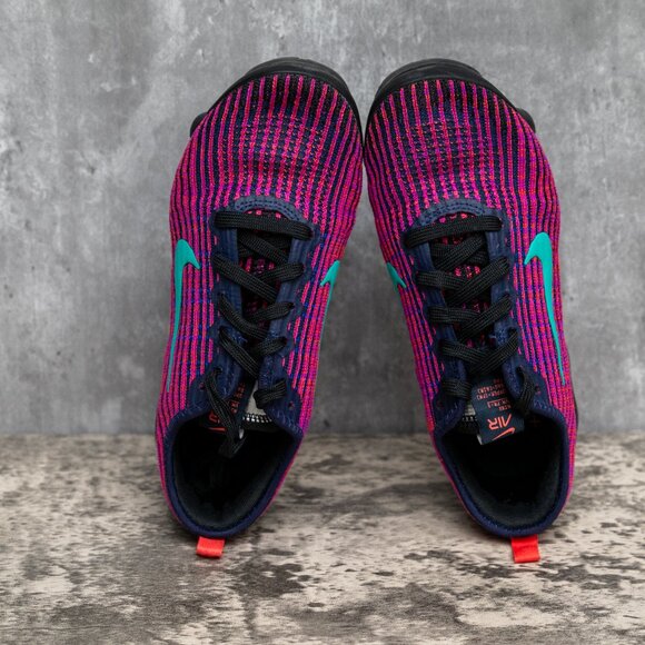 Nike Air VaporMax Flyknit 3 in Blackened Blue/Kinetic Green/Hyper Crimson - Picture 2 of 6
